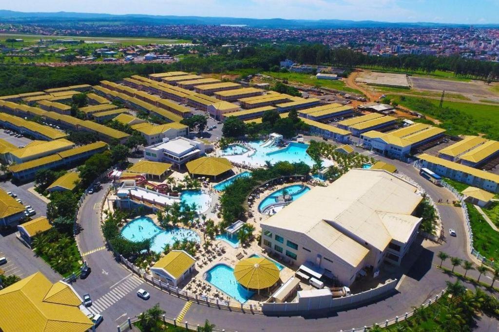 Lacqua Di'roma, Park 24h, Cozinha Com Fogao, 5 Pessoas Gg * Caldas Novas